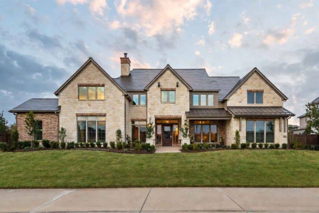 What Affects Homeowners Insurance Premiums in Rockwall