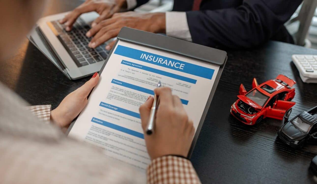 How Do Insurance Bundles Work